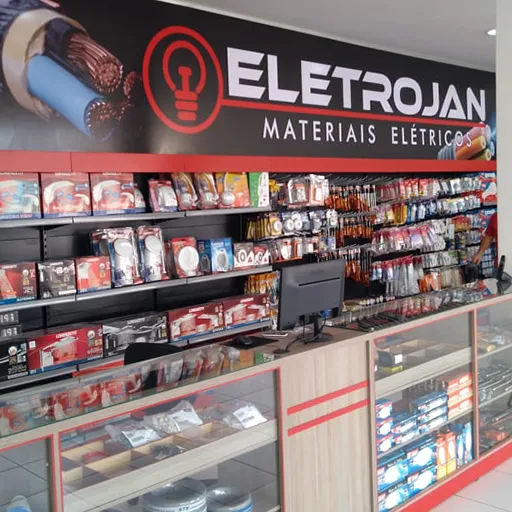 Gôndolas para lojas de materiais hidráulicos